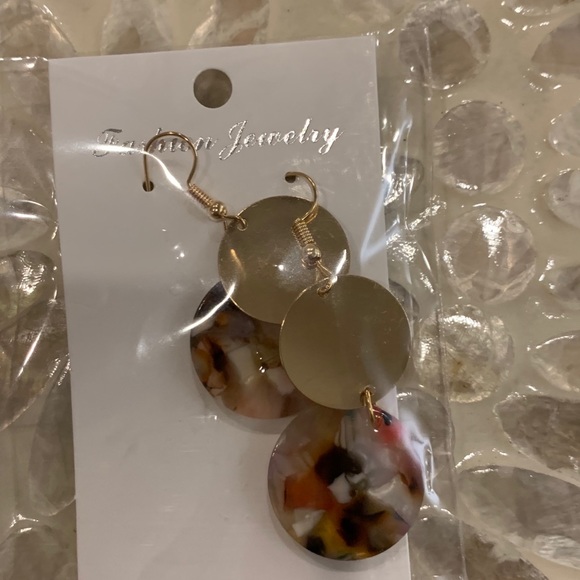 Colorful acrylic earrings-9 pairs for $10.00 - Picture 5 of 9